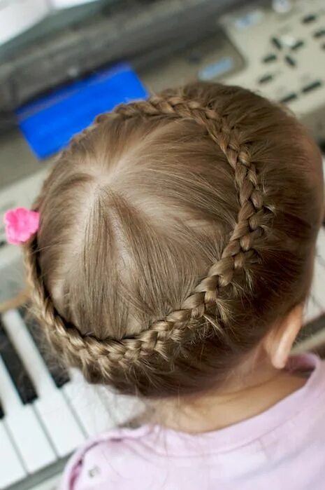 Прическа косичка вокруг головы для девочки Kids hairstyle (19) #momsgotink Saç