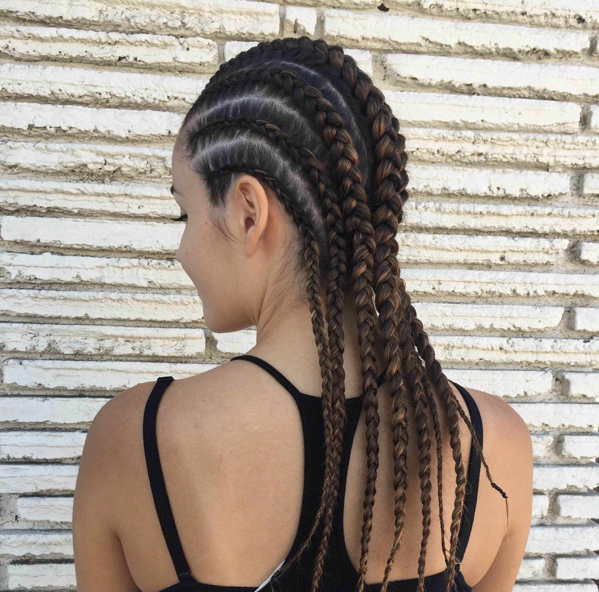 Прическа косички 2024 Dutch Braids Cornrows French Braids IG @hairbymadimo Dutch braid hairstyles, Dut