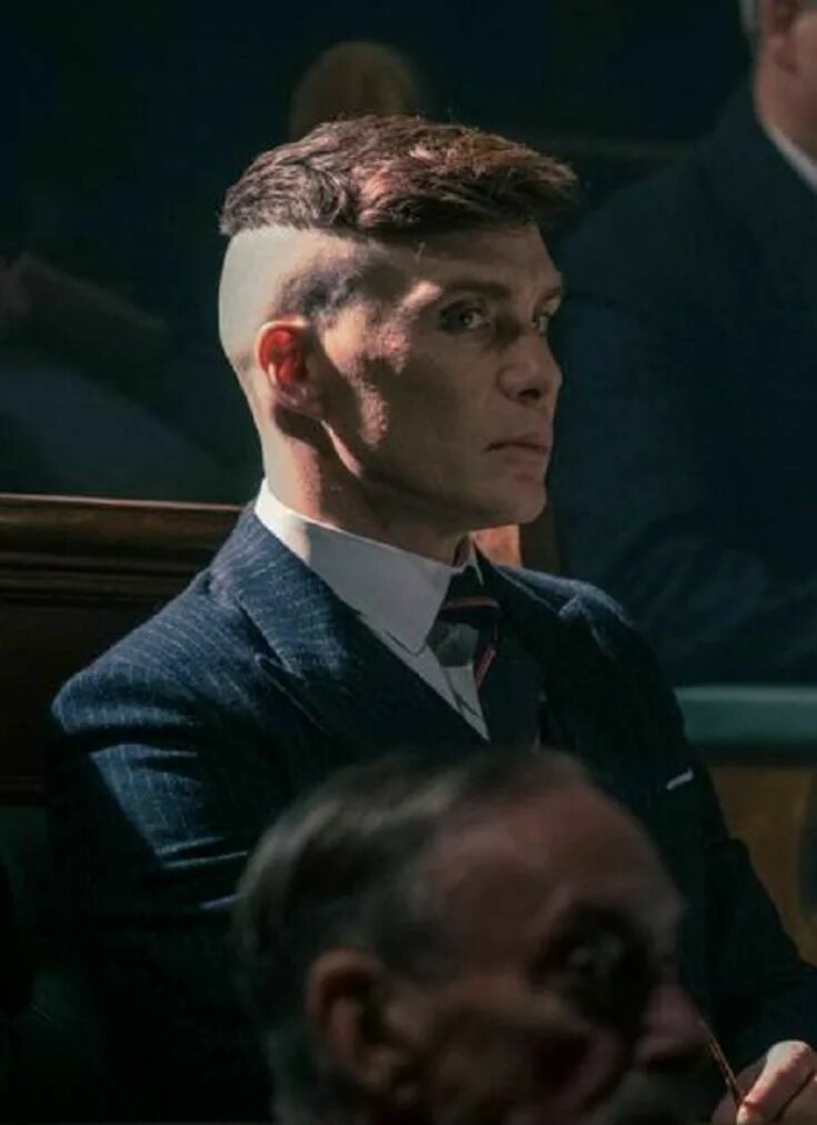 Прическа козырек Peaky Blinders Characters: Discover the Stylish Tommy Shelby