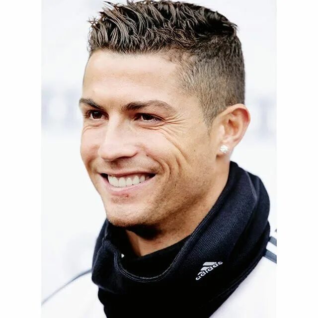 Прическа криштиану CR7 PLANET Cristiano ronaldo hairstyle, Cristiano ronaldo haircut, Ronaldo hair