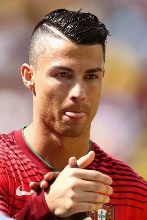 Прическа криштиану роналду Fresh Hard Part Haircut Ideas for 2023 - Hairstyle on Point Cristiano ronaldo ha