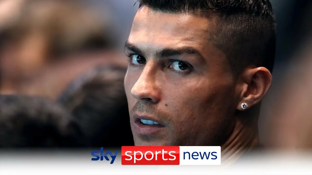 Прическа криштиану роналду в 2024 фото Manchester City no longer interested in Cristiano Ronaldo - YouTube