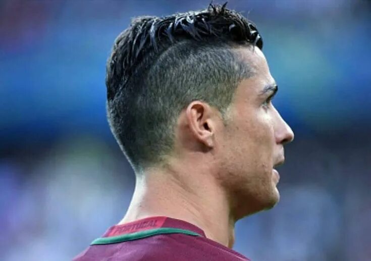 Прическа криштиану роналду в молодые годы 18 Cristiano Ronaldo Haircut Ideen für Ihre Inspiration - Beste Frisuren Haarsch