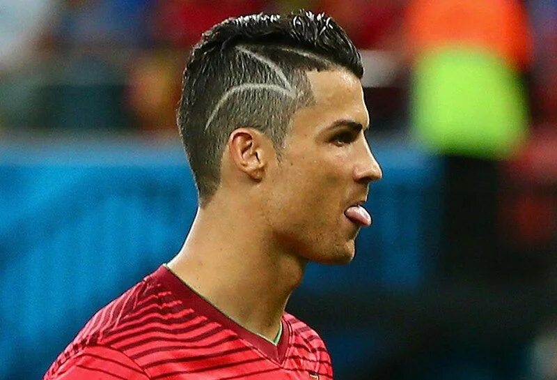 Прическа кристиано роналдо фото Pomade vs Gel - Which is Best for Me Cristiano ronaldo hairstyle, Cristiano rona