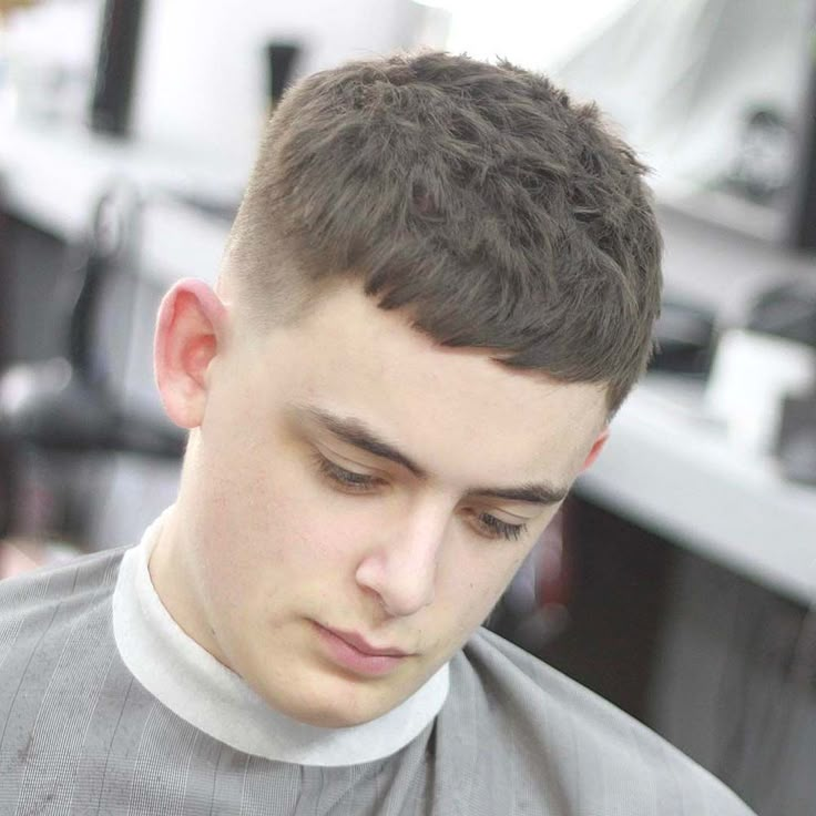 Прическа кроп 2024 2VEE HAIR STATION #1 DỊCH VỤ CẮT TÓC NAM ĐẸP - HÀNG ĐẦU VN Caesar haircut, Mens 