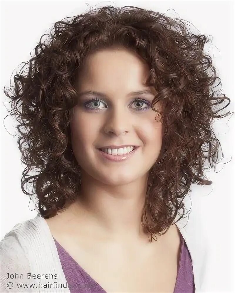 Прическа круглое лицо кудрявые волосы Pin on Hair, make up, etc Curls for medium length hair, Curly hair styles, Short