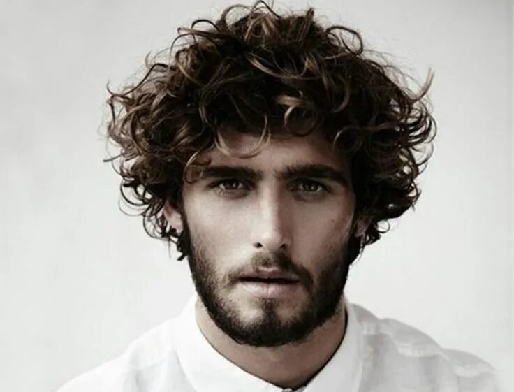 Прическа кудри мужская средняя https://www.dmarge.com/2016/05/50-curly-wavy-hairstyles-haircuts-men.html Mens h