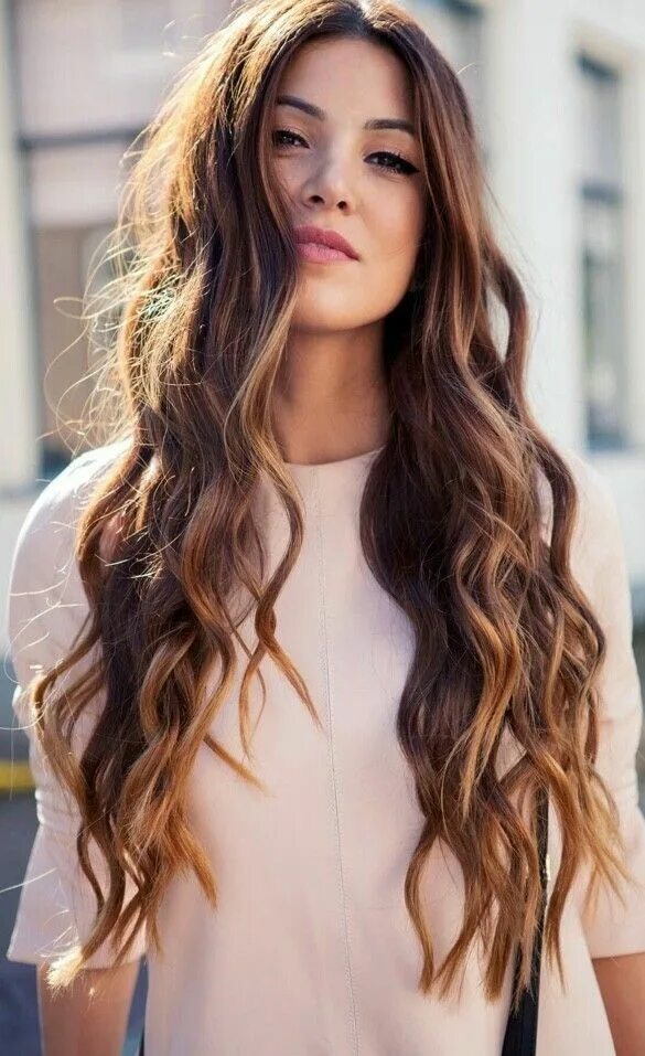 Прическа легкая волна на длинные волосы Pin on Cabello Long wavy hair, Long hair styles, Long hair girl