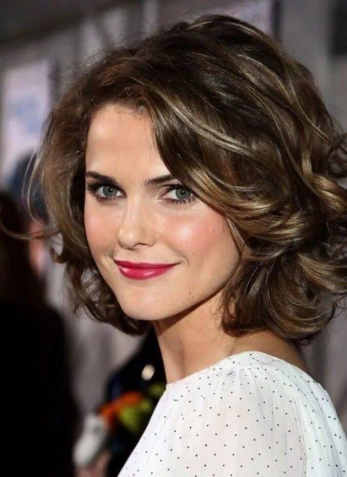 Прическа локоны на короткие волосы 75 Most Breathtaking Short Hairstyles in 2022 Medium hair styles, Short wavy hai