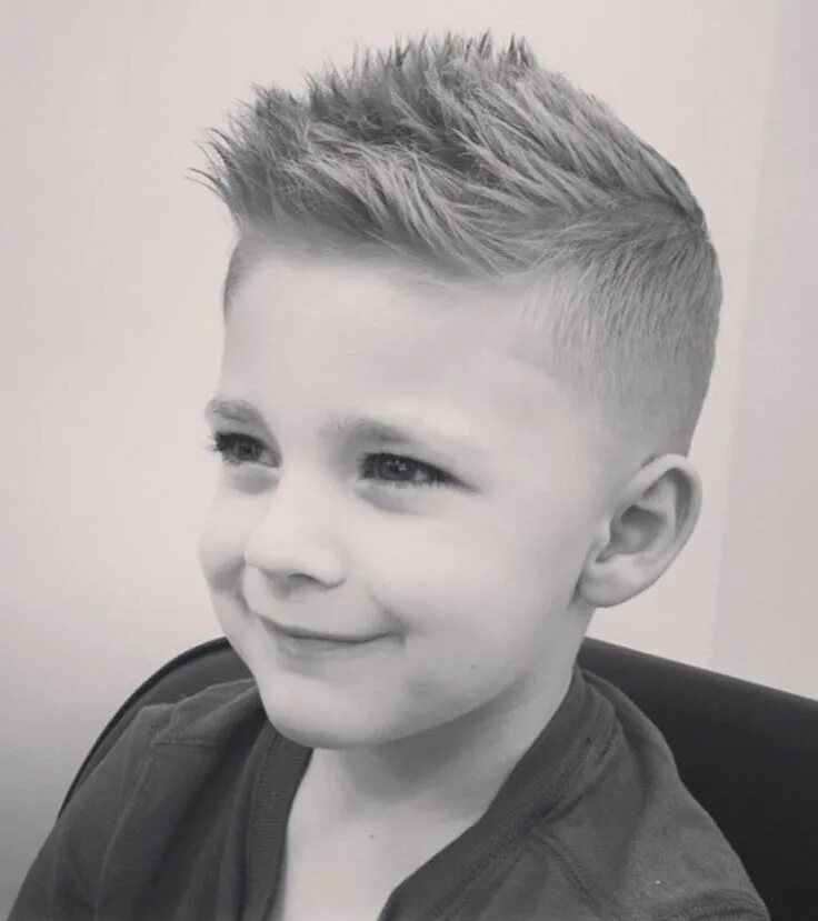 Прическа мальчика модная на короткие волосы Gorgeous little man! Boy haircuts short, Cool boys haircuts, Kids hair cuts