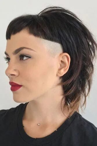 Прическа маллет на короткие волосы Super Cute Ways to Show Off a Bowl Cut ★ See more: https://lovehairstyles.com/bo