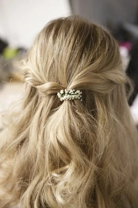 Прическа мальвинка The Makeup Brush Hair inspo color, Hair accessories, Wedding hairstyles