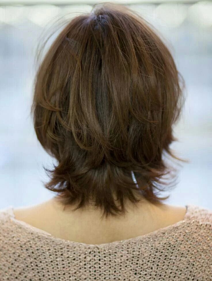 Прическа медуза на каре Pin on fotos de tarjeta Bob hairstyles, Medium hair styles, Layered bob hairstyl