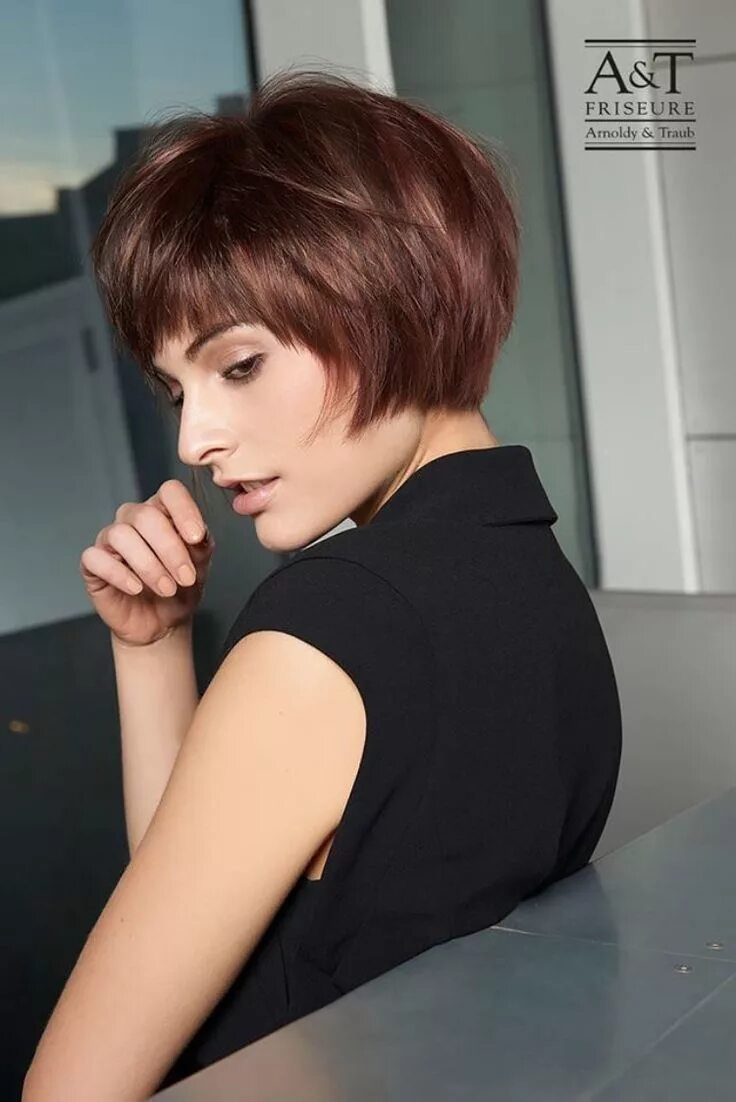 Прическа медуза на короткие волосы Fine straight hair, Straight hairstyles, Bob hairstyles for fine hair