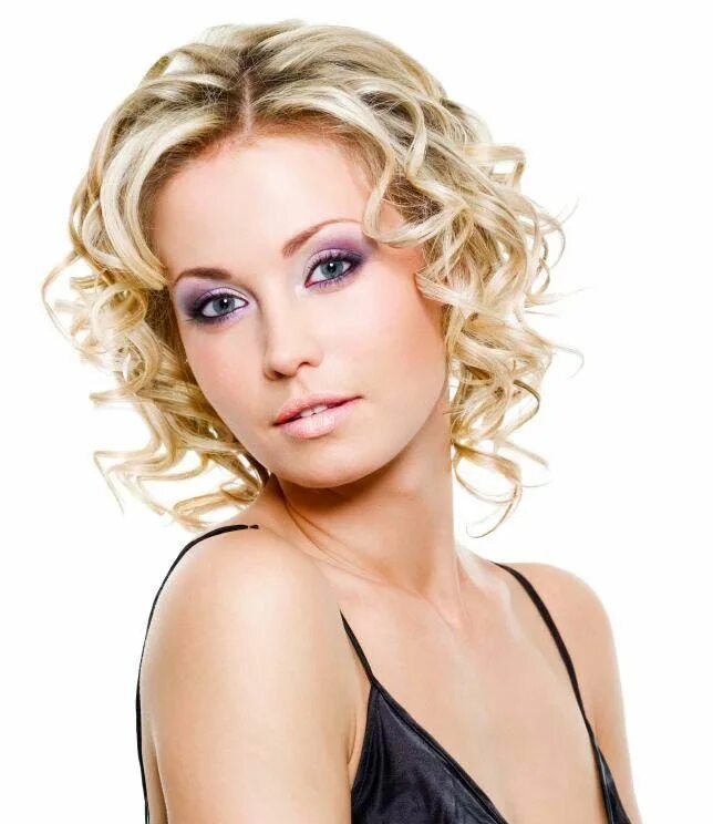 Прическа мокрая химия на короткие волосы Short and Bouncy Curls Picture 2015 Medium hair styles, Permed hairstyles, Loose