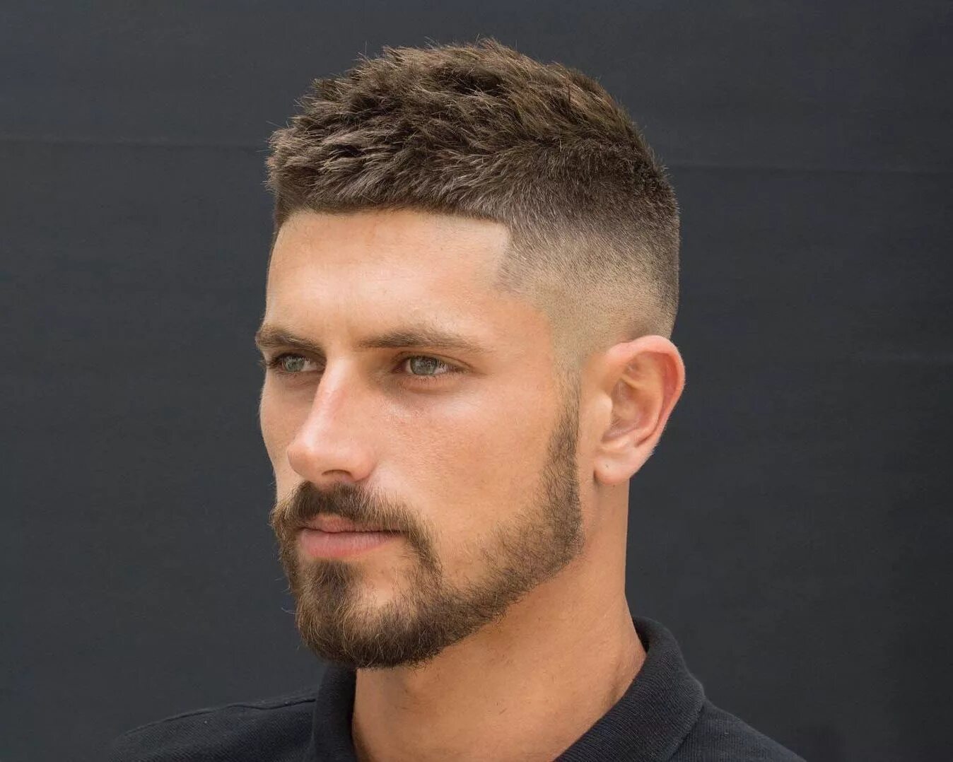 Прическа мужская 2024 года короткая Классический фейд Mens haircuts fade, Mens hairstyles, Short hair styles