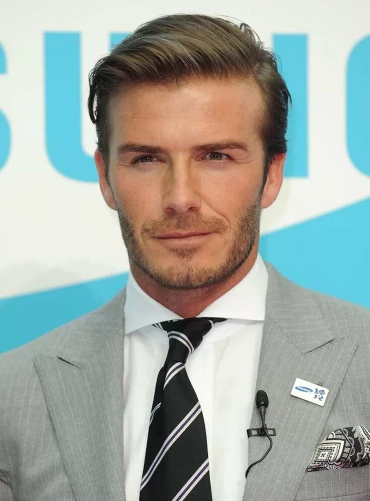 Прическа мужская открытый лоб David Beckham David beckham hairstyle, David beckham haircut, Beckham haircut