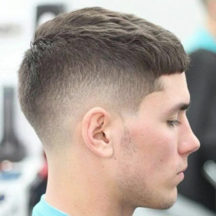 Прическа мужская полубокс с переходом Pin by Bilge Ekin on Kero saç Mens hairstyles short, Short textured hair, Taper 