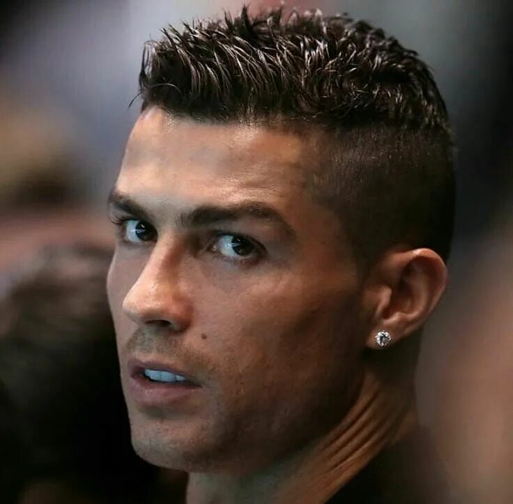 Прическа мужская роналдо 282 Sukaan, 2 Komen - cr7tzmm (@cr7_tzmm) pada Instagram Cristiano ronaldo hairs