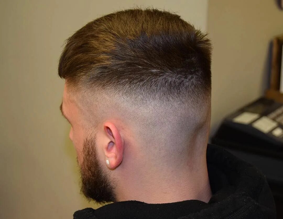 Прическа мужская с переходом короткая Arten von Fade Haarschnitte - Frisur-Frisuren Fade haircut, Taper fade haircut, 