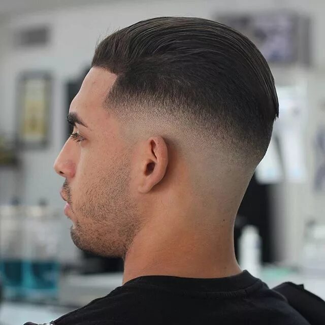 Прическа мужская с переходом короткая fetishbarber Coupe homme cheveux courts, Cheveux lisse, Idées de coiffures