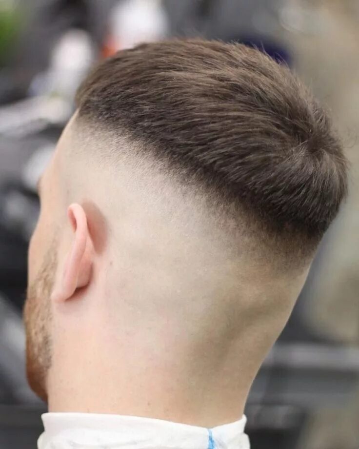 Прическа мужская с переходом по бокам men's hairstyle trends 2019 Erkek saç kesimleri, Erkek saç modelleri, Erkek saçı