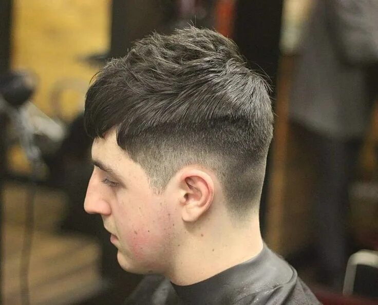 Прическа мужская верх длинный низ короткий 31+ Best Short Haircuts For Men: Super Cool Styles For 2020 Hombre moderno, Curt