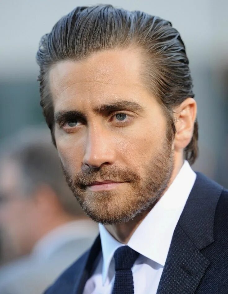 Прическа мужская зачесанные назад волосы Pin on When the "Gyllenhaal" is too strong... Jake gyllenhaal, Jake, Jake g