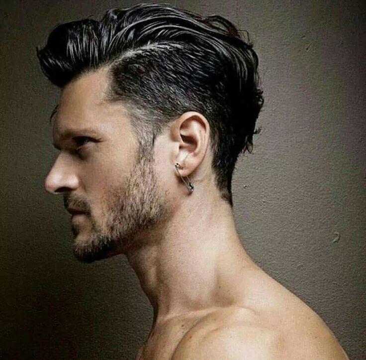 Прическа мужской длинный волос стрижка Pin by Chris White on HairStyles Haircuts for men, Mens hairstyles, Mens hairsty