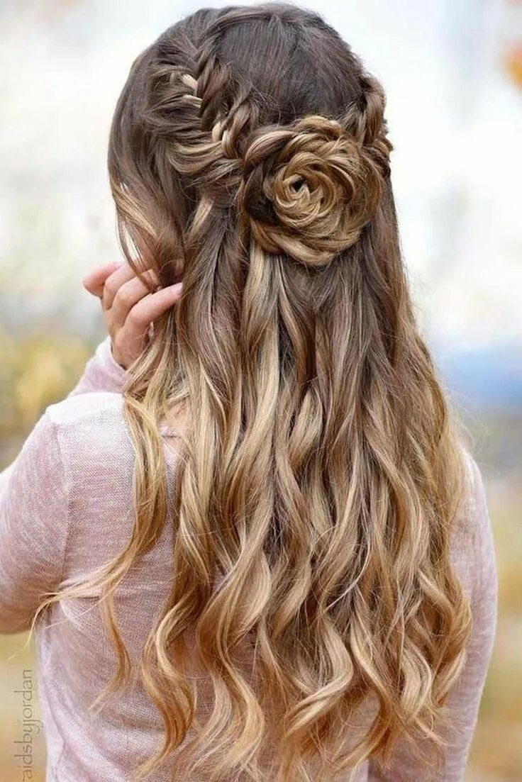 Прическа на день рождения длинные волосы 60 Perfect Long Hairstyles with the Best Braids for Women Prom hairstyles for lo