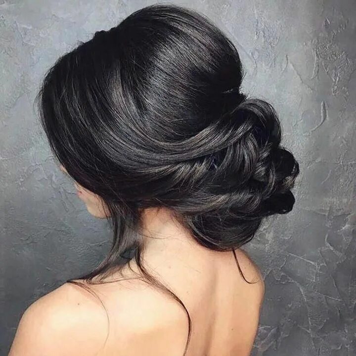 Прическа на длинные черные волосы Low bun wedding hair Low bun wedding hair, Asian bridal hair, Long hair styles