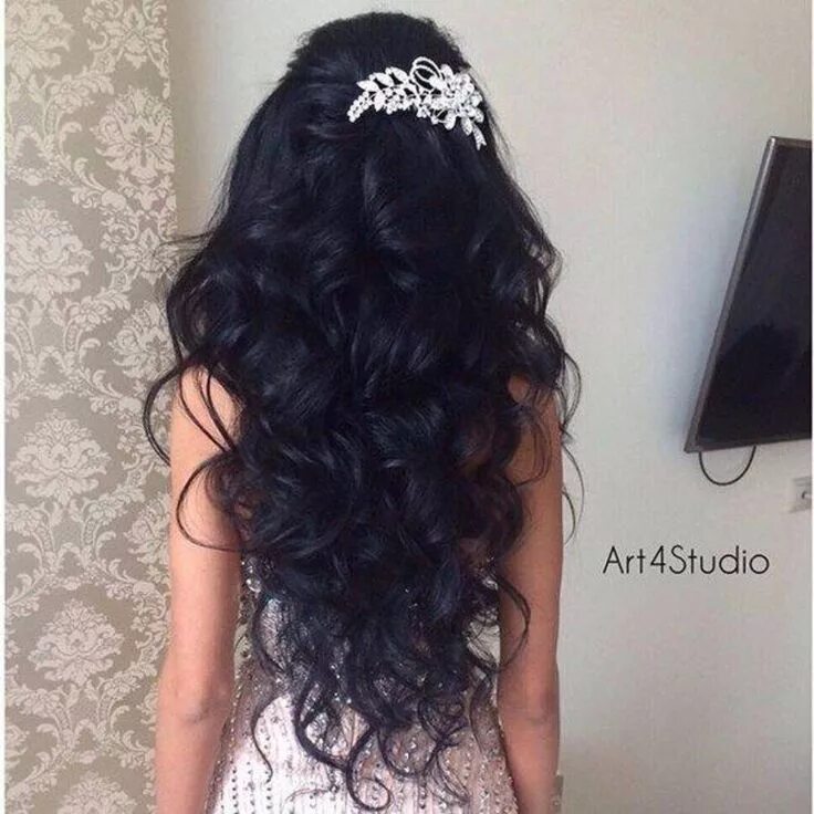 Прическа на длинные черные волосы Winter Hair Tips CurlyNikki Natural Hair Care Black wedding hairstyles, Wedding 