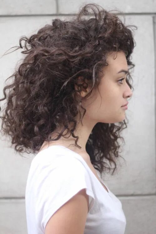 Прическа на длинные пушистые волосы Tumblr Beautiful curly hair, Curly hair inspiration, Hair inspiration