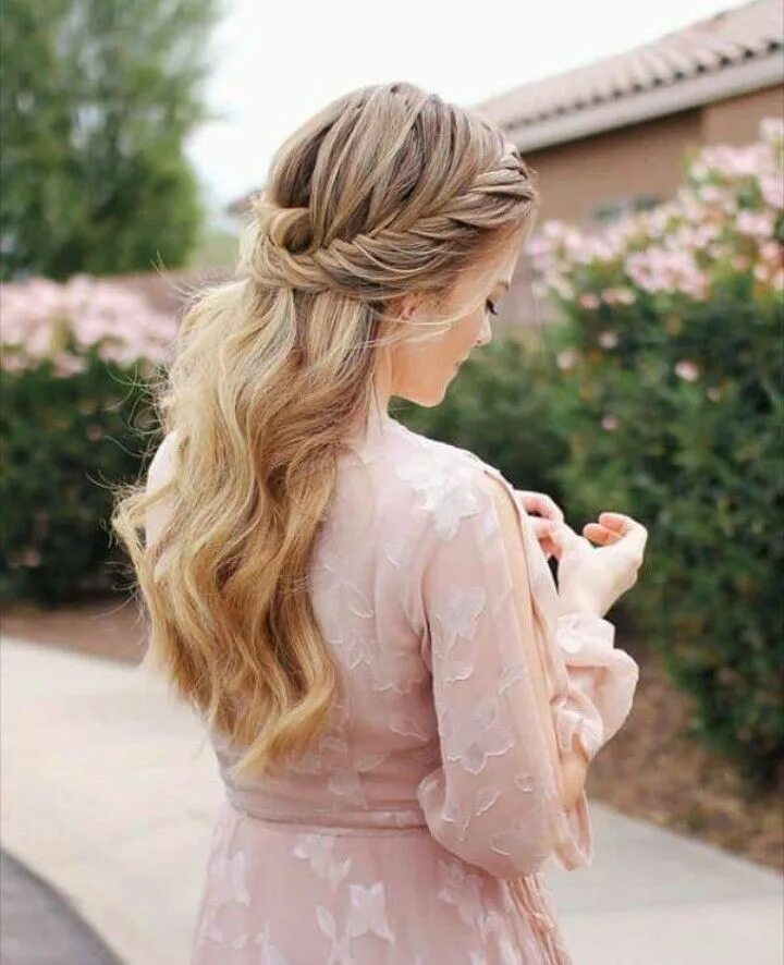 Прическа на длинные светлые Pinterest Long hair styles, Hair styles, Unique wedding hairstyles