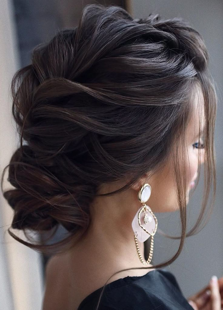 Прическа на длинные волосы 2024 вечерняя Pin by Daniela Plaza on Cabelo casamento Bridal hair updo, Curly wedding hair, T