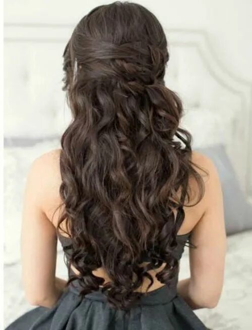 Прическа на длинные волосы локонами фото Мальвина с накрученными локонами Long hair styles, Wedding hairstyles for long h