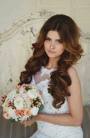 Прическа на длинные волосы на роспись Pin by Marie McDonagh on Inspiring Hair Ideas Wedding hairstyles, Pakistani wedd