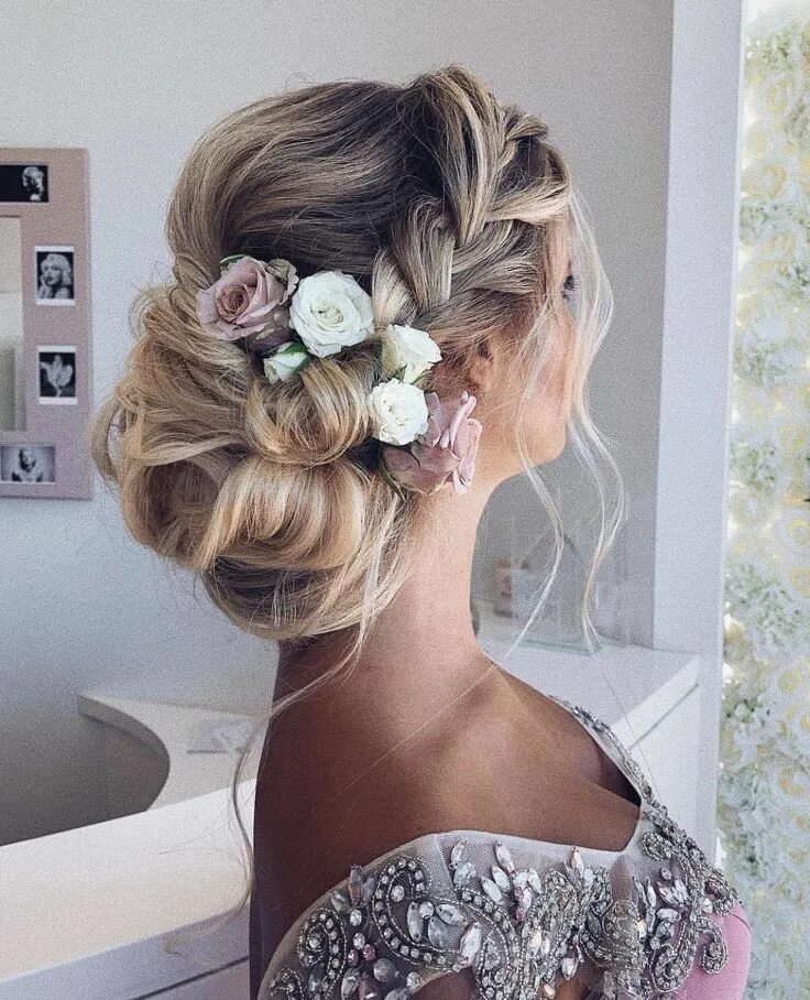 Прическа на длинные волосы на свадьбу гостье Pin on Esküvői frizuràk Medium hair styles, Long hair styles, Braided hairstyles