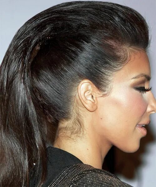 Прическа на длинные волосы назад Kim Kardashian Long Straight Dark Brunette Updo Kim kardashian hair, Kardashian 