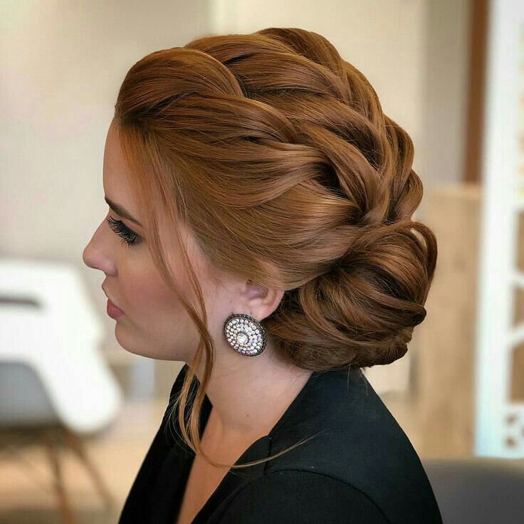 Прическа на длинные волосы вечерняя на торжество Pin on Hair and makeup Long hair wedding styles, Hairdo for long hair, Long hair