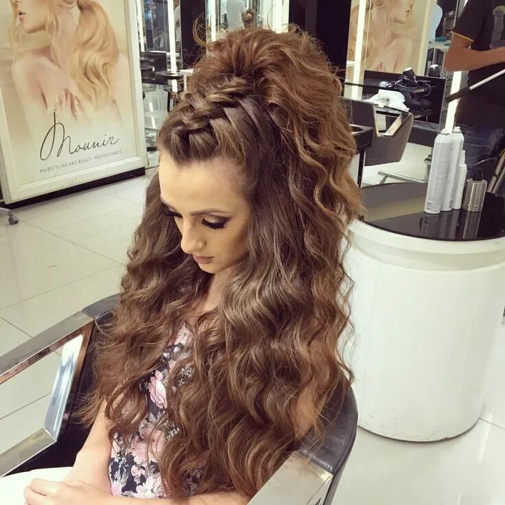 Прическа на длинные волосы завитые 1,417 Likes, 13 Comments - Helan Dlol (@helandlol) on Instagram: "Hair by @helan