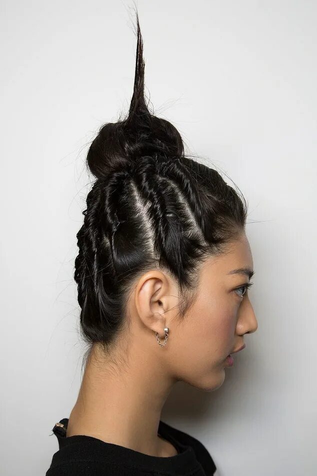 Прическа на длинных волосах жгутики Calling It! Twisted Updos Will Be Everywhere This Season