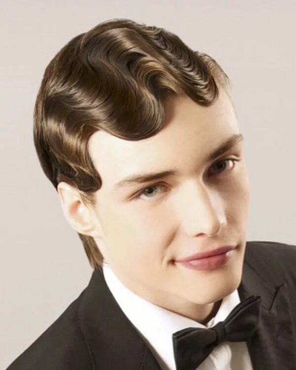 Прическа на две стороны мужская Untitled Wavy hair men, Curly hair styles, Vintage hairstyles for men