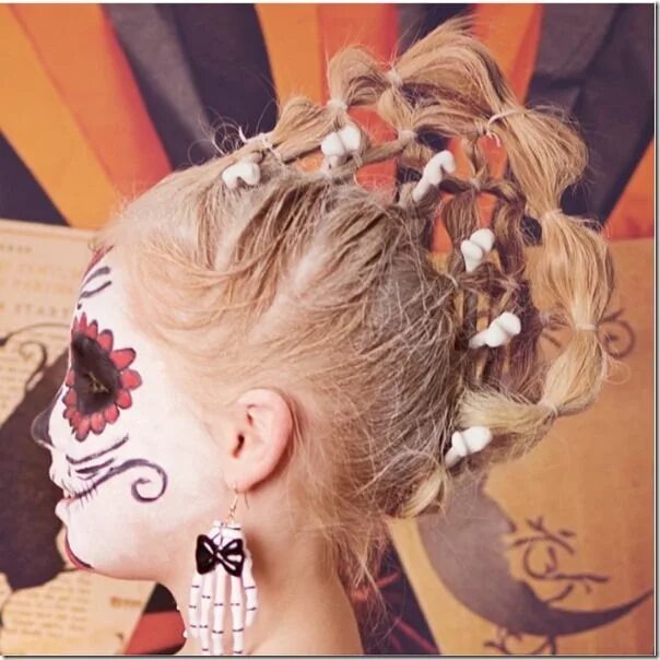 Прическа на хэллоуин для девочки 13 Creative & Fun Halloween Hairstyles Halloween hair, Hair styles, Creative hai