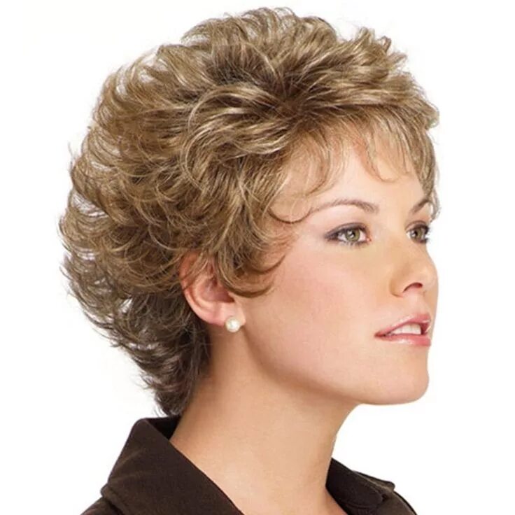 Прическа на короткие кудрявые волосы для женщины Tilted Frisette Small Curl Short Wig - Curly hair trends, Short hair styles, Cur