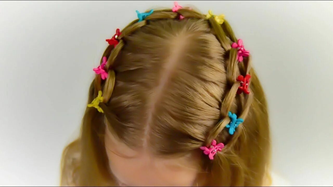 Прическа на короткие волосы крабиками девочки 3 MINUTES!! LOOP WATERFALL BRAID. Quick and Easy hairstyle for little princess #