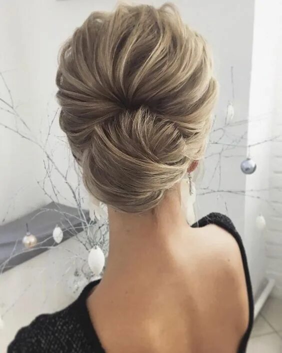 Прическа на короткие волосы собранные сзади 50 Chic and Stylish Wedding Hairstyles for Short Hair! Peinados, Peinados con pe