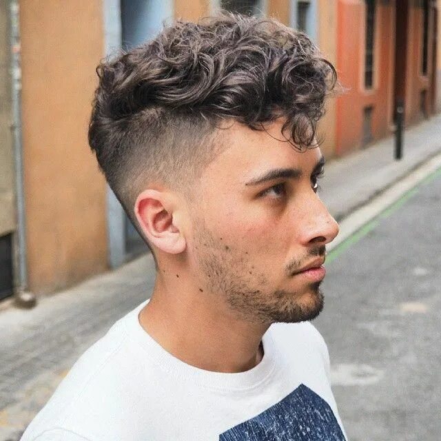 Прическа на кудрявые волосы мужские короткие Pin van Averydragosmail op hairs styles ideas for my Guy Herenkapsels, Mannen ka