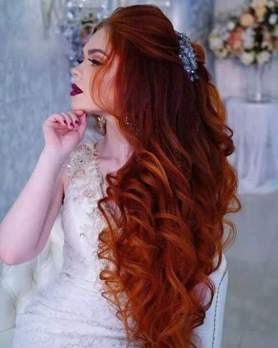 Прическа на рыжие волосы Pin by Pinner on Maybe Hairstyles/colors Bridal hair inspiration, Beautiful red 