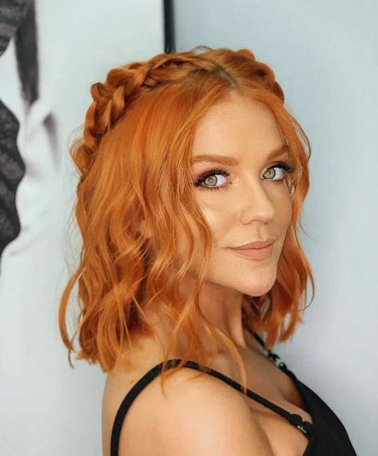 Прическа на рыжие волосы средней длины Pin on Nao Hair styles, Ginger hair color, Hair color auburn